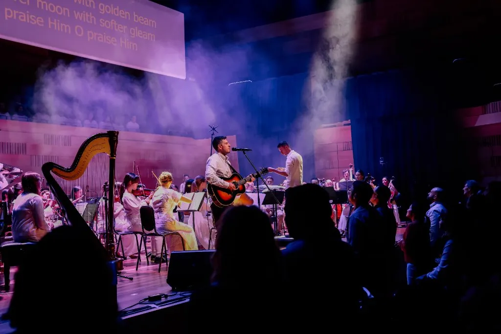 Full orchestra on stage